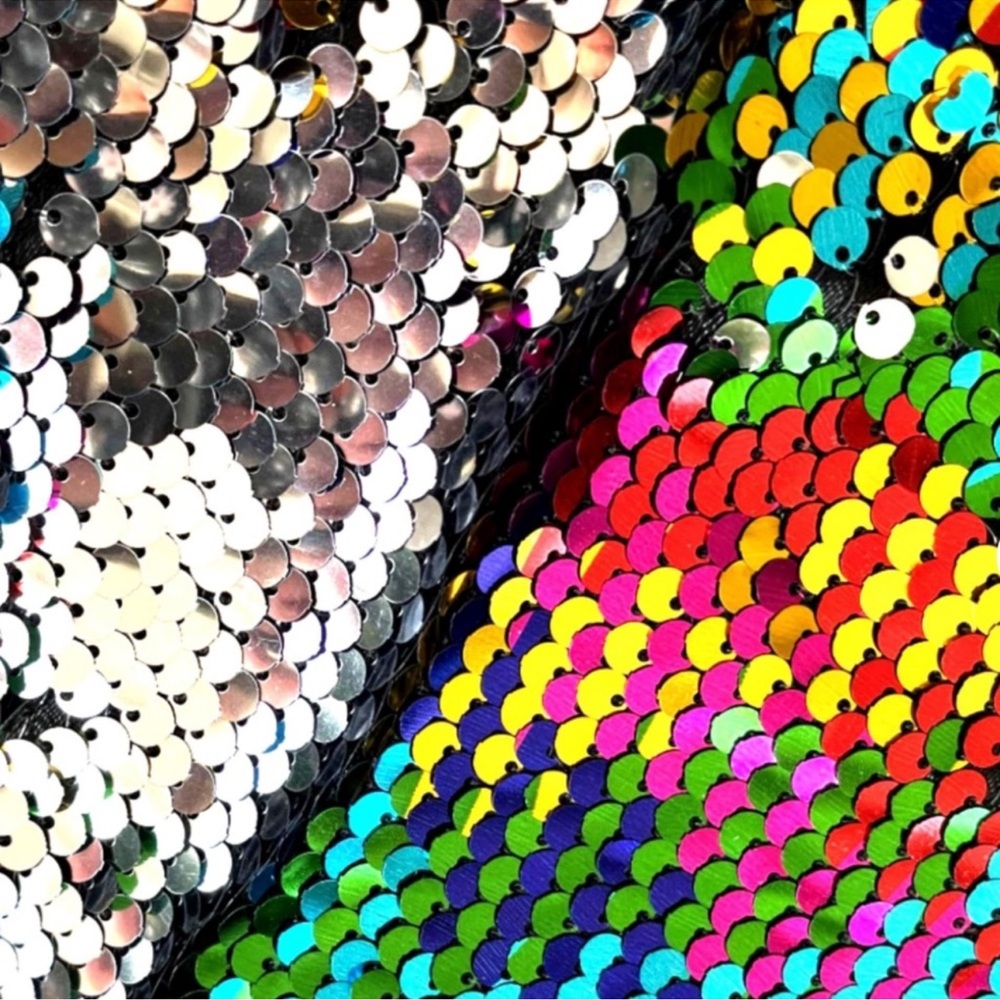 NWT 5Yd Reversible Rainbow/Silver Sequin Material